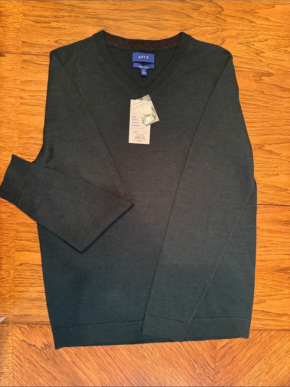 Apt. 9 Men's Forest Green V-Neck Sweater